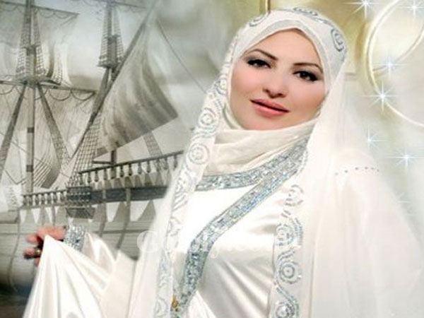 ميار الببلاوي - الفنانات ورجال الاعمال