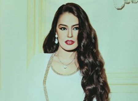 الفنانة شريهان تنشر ابنتها لولوة الفنانة شريهان تنشر ابنتها لولوة