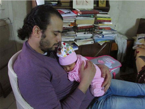 ابنة نوارة نجم وزوجها