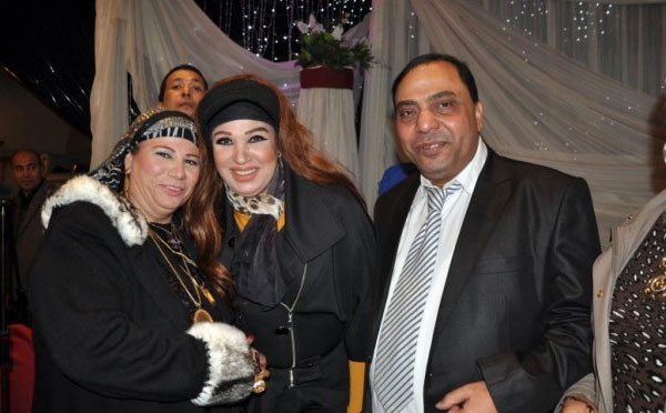 بالصور: فيفي عبده ونجوم الغناء الشعبي في حفل زفاف نجل مالك قناة