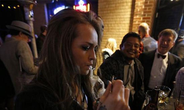 افتتاح أول متجر «قانوني» لبيع «الماريجوانا» في أمريكا!.. صور