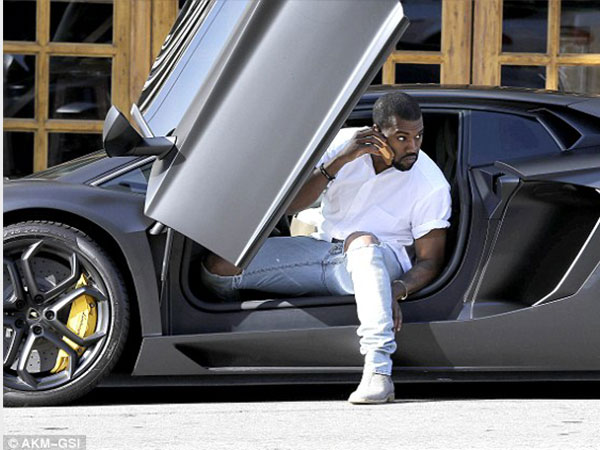 كيم كاردشيان