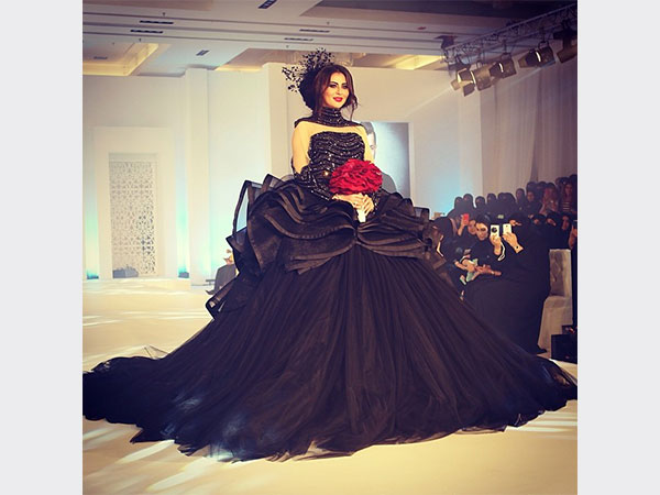 مريم حسين