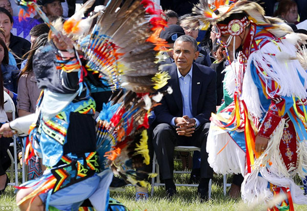 باراك اوباما وزوجته ميشيل في الهند