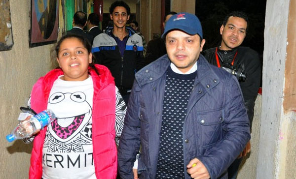 النجوم يصوتون على الدستور - محمد هنيدي