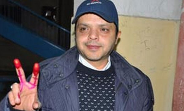 النجوم يصوتون على الدستور - محمد هنيدي