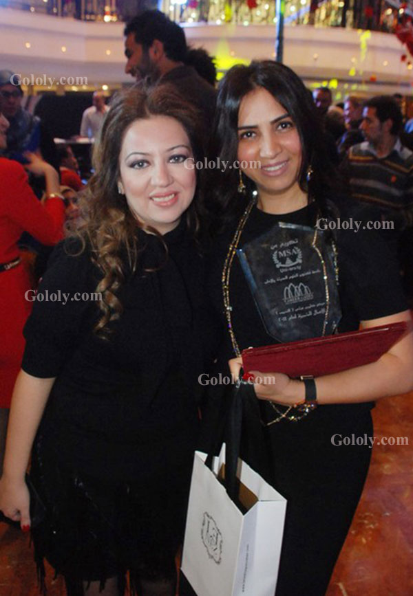 تكريم نيللي و شيري عادل و فاروق فلوكس