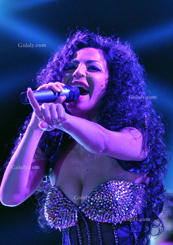 دوللي شاهين حفل دريم بارك 2014