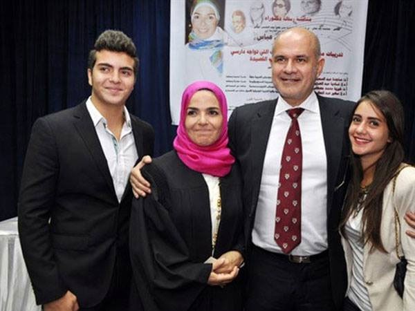 منى عبدالغني