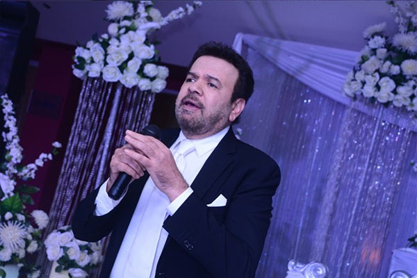 خالد عجاج يحتفل بخطوبة ابنته