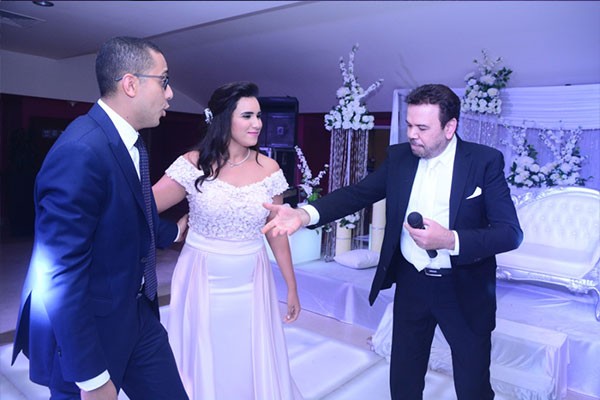 خالد عجاج يحتفل بخطوبة ابنته