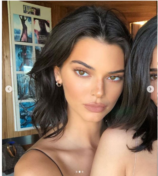 جولولي معرض الصور | كيندال جينر تخضع لجلسة تصوير بملابس السباحة.. صور