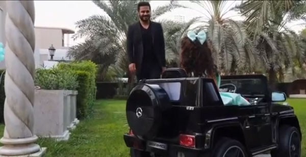 عبدالله بوشهري وابنته