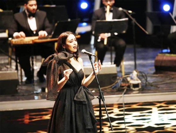 فايا يونان