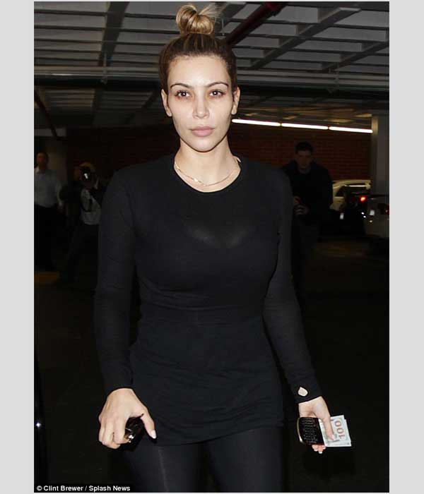 كيم كاردشيان بدون ماكياج