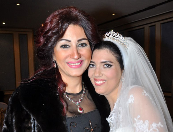 زفاف شقيقة دينا فؤاد