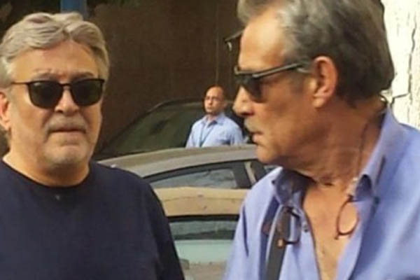 بالصور انهيار فاروق الفيشاوي جنازه