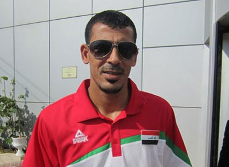 هل دخل اللاعب يونس محمود السعودية بتأشيرة مزورة؟