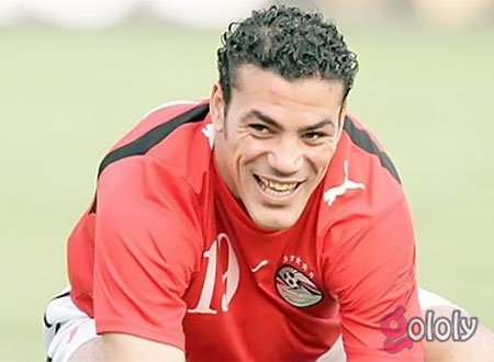 بعد أيام من زفافه.. عمرو زكي يعتزل رسمياً