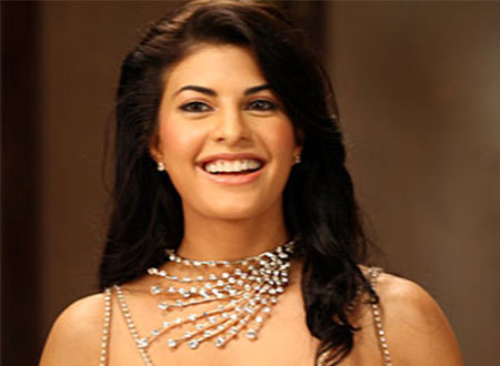 جاكلين فرنانديز تؤكد: «Kick 2 قفزة في مسيرتي الفنية»