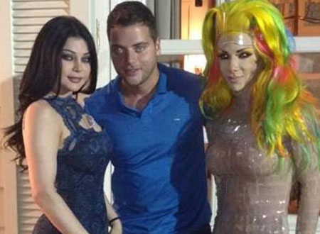 هيفاء وهبي تنعي الضحايا وتلتقي ليدي جاجا في حفل عشاء.. صور