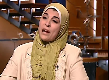 نشوى الحوفي تعلن حالة تقشف