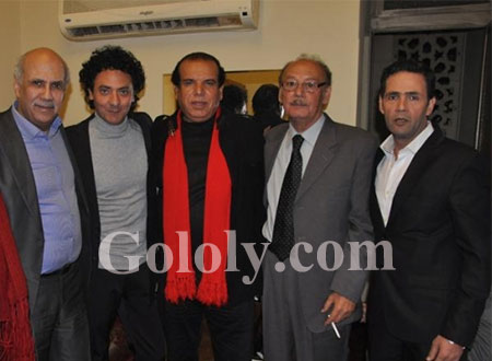 صور.. فنانون وسياسيون يشاركون في حفل تأبين أحمد فؤاد نجم