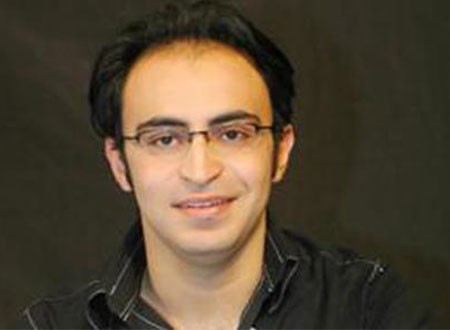 نجل الإعلامي أحمد يونس يفاجئ منى الشاذلي بفانوس رمضان.. فيديو نجل الإعلامي أحمد يونس يفاجئ منى الشاذلي بفانوس رمضان.. فيديو