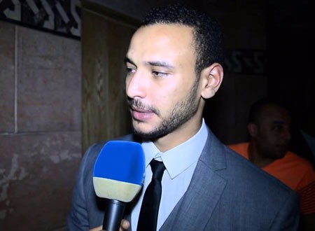 الفنان الشاب أحمد خالد صالح يوجه رسالة لوالده في ذكرى ميلاده.. شاهد