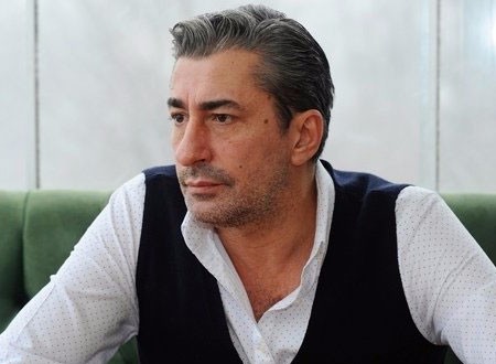 مقطع فيديو يضع أركان بتككيا في مرمى الانتقادات.. شاهد مقطع فيديو يضع أركان بتككيا في مرمى الانتقادات.. شاهد