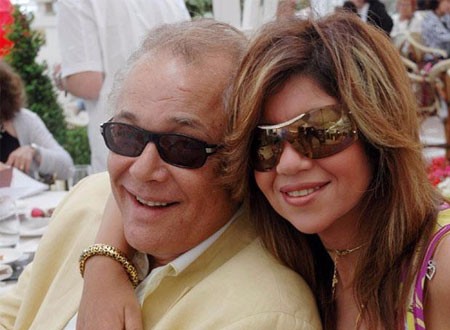 بوسي شلبي تحيي ذكرى وفاة زوجها الفنان محمود عبدالعزيز بكلمات مؤثرة.. شاهد