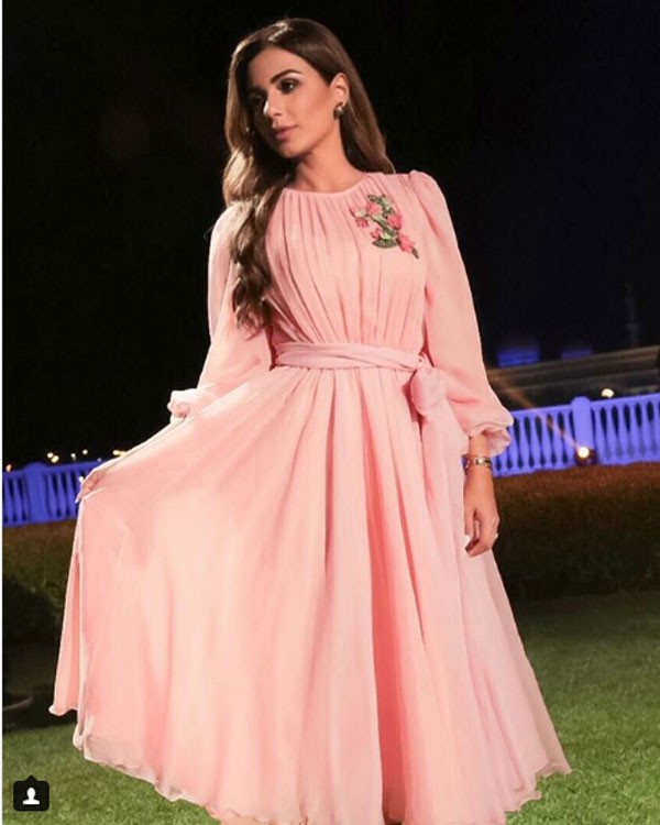 مهيرة عبدالعزيز وابنتها