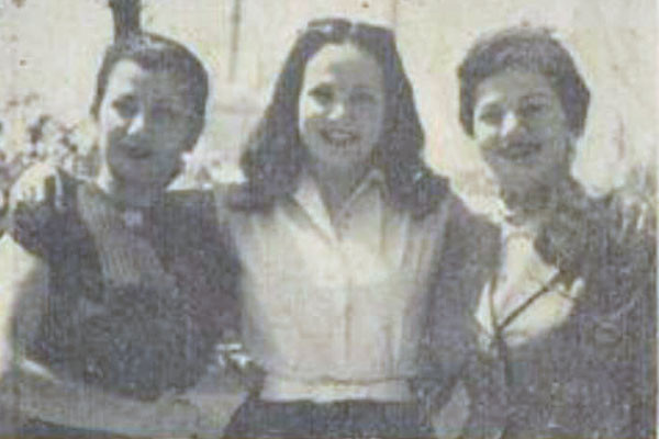 شادية