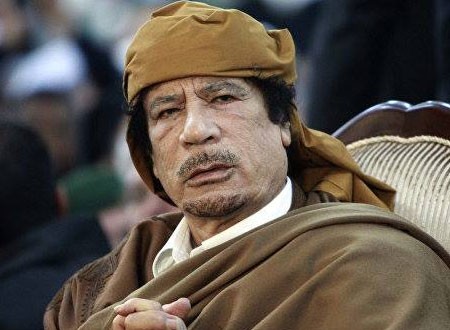 الراقصة التونسية نجلاء تتحدث عن علاقتها بالرئيس الليبي الراحل معمر القذافي.. فيديو الراقصة التونسية نجلاء تتحدث عن علاقتها بالرئيس الليبي الراحل معمر القذافي.. فيديو