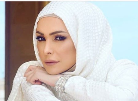 أمل حجازي: شعرت بتأنيب الضمير قبل الاعتزال.. ولن أتبرأ من أعمال قبل الحجاب