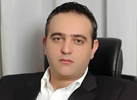 محمد حفظي يعتذر للمنتجين في القاهرة السينمائي بسبب خالد الصاوي