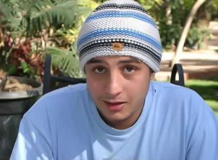 طليقة أحمد الفيشاوي تلاحقه بقضية جديدة
