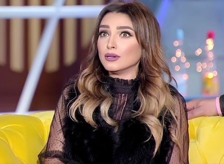 روجينا تستقبل 2020 في الحرم برفقة عائلتها.. صور