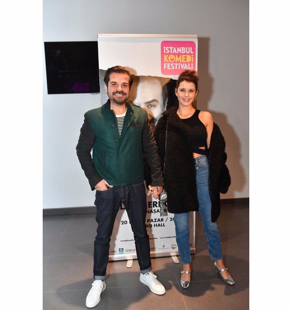 أول ظهور لبيرين سات مع زوجها بعد أشهر على أنباء انفصالهما (صور) 2 بيرين سات