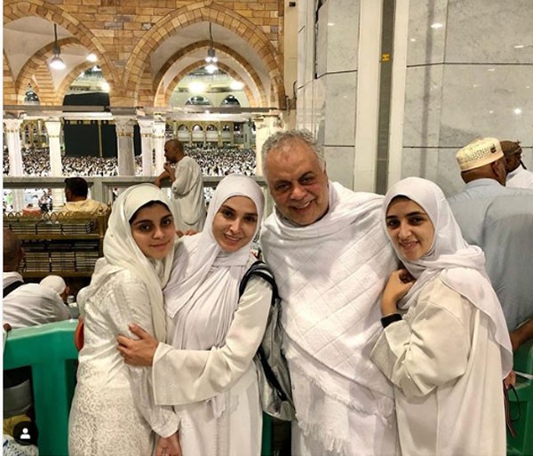 Download روجينا زمان Background