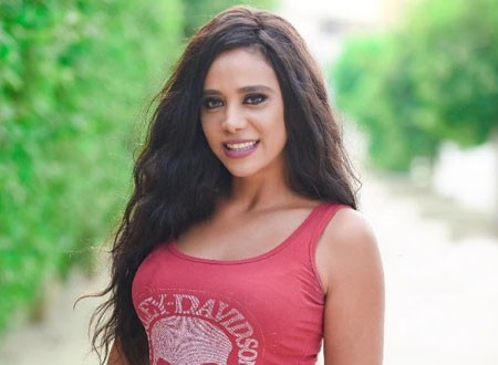 الفنانة كوكي بـ«لوك» جديد في أول ظهور بعد الإجهاض.. صور