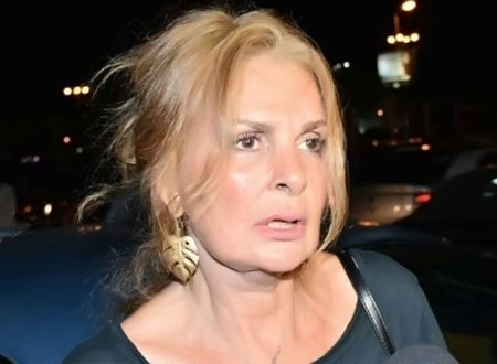 يسرا في أول ظهور فني لها بعد رحيل والدتها.. صور