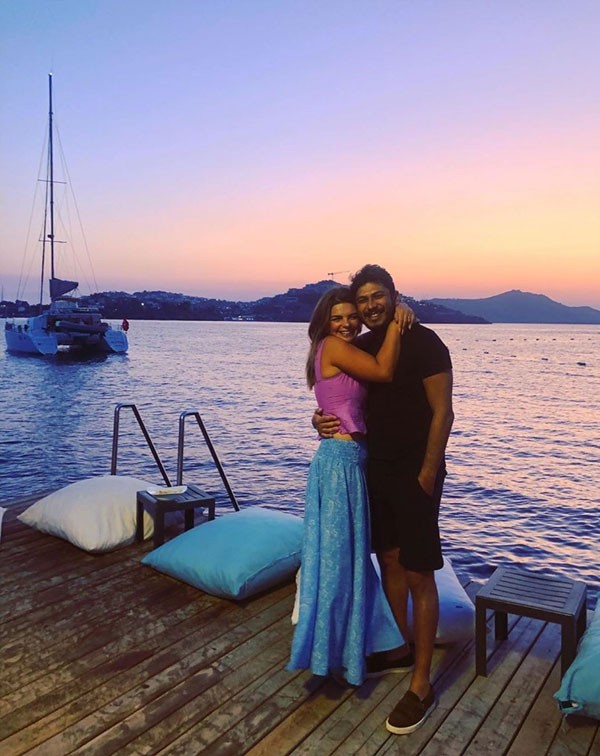 الفنانة التركية بيلين كارهان تحتفل بعيد ميلاد ابنها الخامس (صور) 3 بيلين كارهان