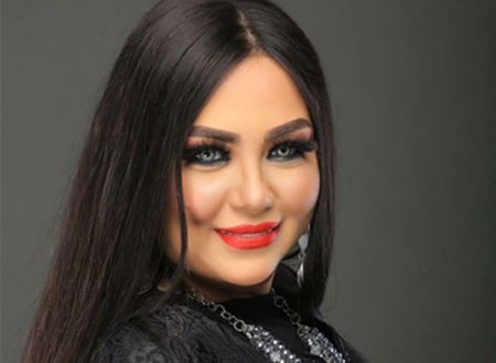 إيمان أيوب في سن المراهقة نسخة من شيريهان.. شاهد