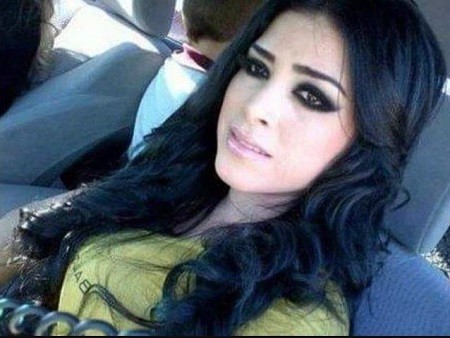 وفاة أخطر حسناء في العالم.. صور