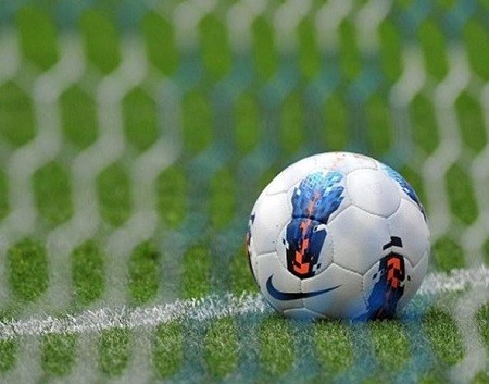 لاعبو الدوري الألماني محرومون من القبلات والعلاقات الزوجية