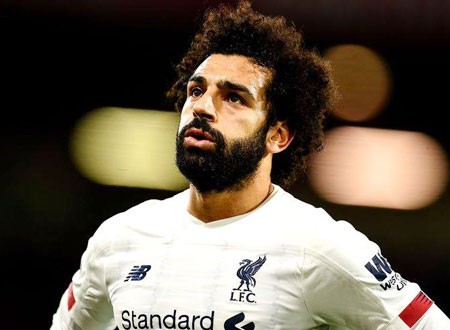 صحف: فينالدوم يتردد على غرفة صلاة ماني وصلاح
