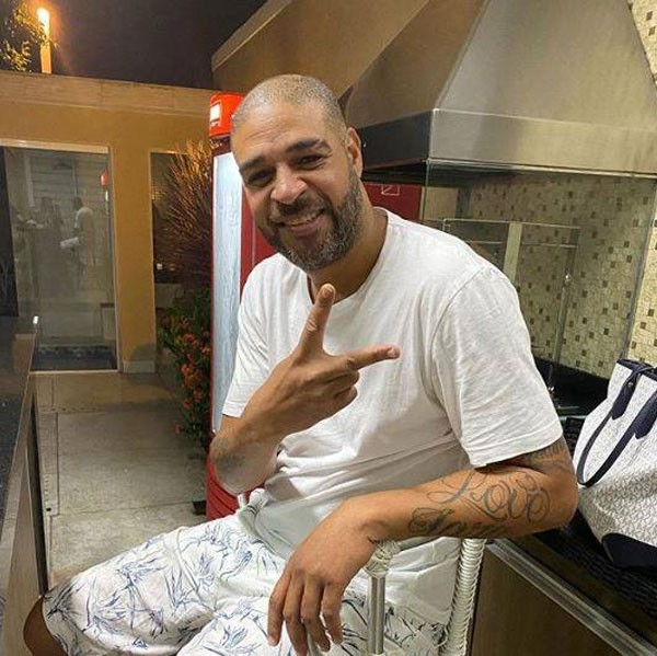 ادريانو