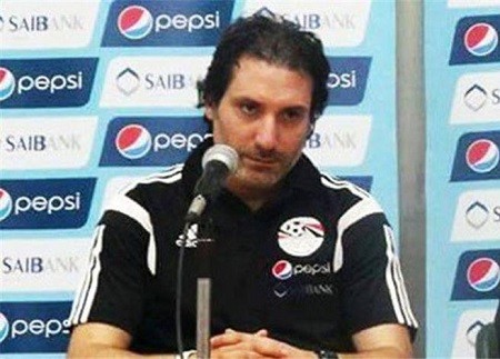 وفاة والدة محمود فايز مدرب منتخب مصر السابق