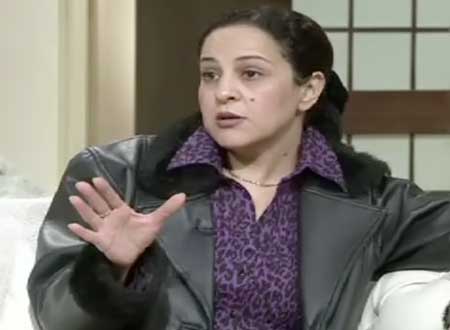 هالة فهمي: لهذا حملت كفني على الهواء